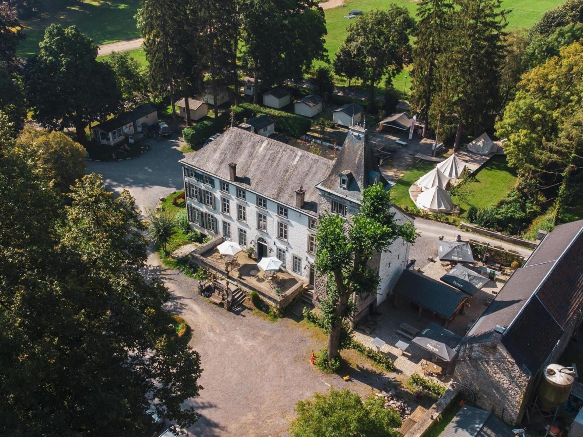 Stationed Between Spa And Liege Apartment In Эвей Экстерьер фото